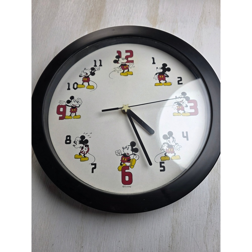 Disney Mickey Mouse Wall Clock Black Round Quartz Analog 10 Inch Y2K Classic